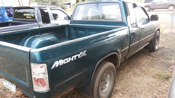 ***ขายแล้วครับขอบคุณ Truck2hand ขายกระบะแค็ปสวยๆ ไมตี้เอ็กซ์ ปี38/95 โปร่งหลังแท้ เครื่องเดิมเกียร์เดิม เครื่องแน่น แห้ง แรงดี ช่วงล่างปึ๊กไม่มีส่าย คัสซีสวยเดิมไม่ผุไม่ปะ กระบะสวย รถเคลียร์สีมาแล้วสวยเลย หัวเก๋งไม่ผุ หน้า-หลังเดิมไม่เคยชนหนัก ภายในสวยคอน