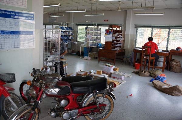 จัดส่ง เปนคู่ครับรอบนี้ ส่ง S 90 กับ A 80 ให้พี่ เอนก  จากจังหวัด ชลบุรี ครับ ขอบคุณที่ไว้ใจครับผม