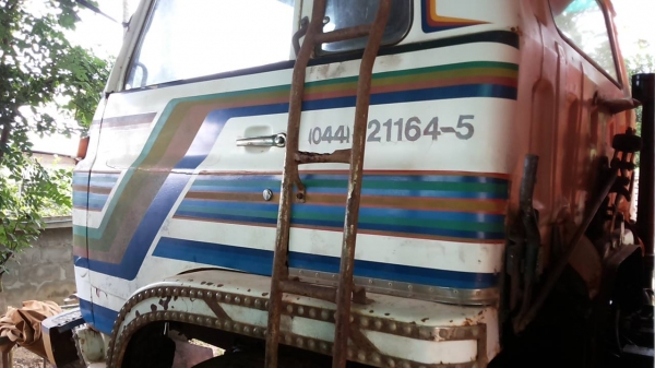 **580,000 บ.ต่อรอง**ขาย 10ล้อ2เพลาดั๊ม ISUZU JCM คัสซี309 6BD1 165HP เครื่องแน่นแรง อึด ช่วงล่างดีคัสซีบิวด์มาใหม่ สโลวกลาง กระบะสีใหม่ 2เพลาเดิม ดั๊มดีไม่มียุบ หัวเก๋งเดิมปะผุพื้นแล้ว ภายในดีคอนโซลครบ ยางดี10เส้น พร้อมใช้ พร้อมลุยงาน เอกสารม.79 ราคาต่อรอ