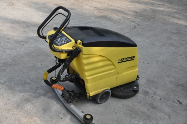 ขายรถทำความสอาด กวาดพื้น ดูดฝุ่น สภาพสวยเดิมจากญี่ปุ่น 12500 เท่านั้น