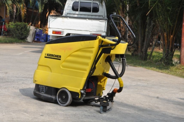 ขายรถทำความสอาด กวาดพื้น ดูดฝุ่น สภาพสวยเดิมจากญี่ปุ่น 12500 เท่านั้น