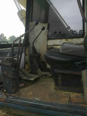 KOMATSU PC120-3  ติดต่อปารวี 0839686255