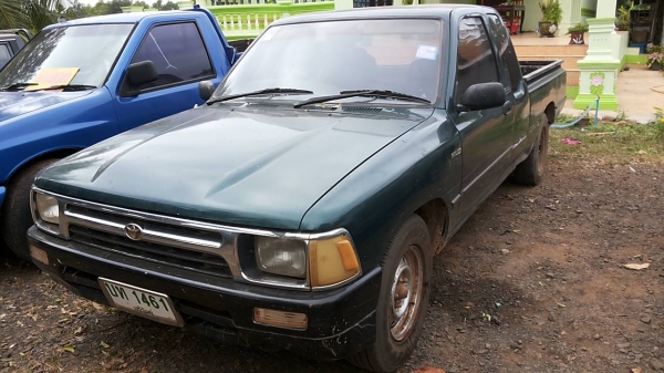 ***ขายแล้วครับขอบคุณ Truck2hand ขายกระบะแค็ปราคาเบาๆ ไมตี้เอ็กซ์ 2.5ปี35/92 เครื่องเดิมเกียร์เดิม เครื่องดี แรงดี ช่วงล่างคัสซีสวยเดิมไม่ปะไม่ดาม กระบะดี ปูเหล็กตีนเป็ดไม่มีผุ ยางเปลี่ยนมาใหม่ไม่นาน สวย4เส้น ฝาท้ายมีผุชายกับสีพองนิดหน่อย หน้า-หลังเดิมไม่เ