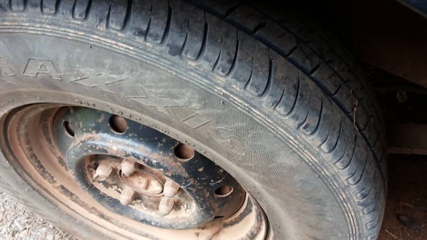 ***ขายแล้วครับขอบคุณ Truck2hand ขายกระบะแค็ปราคาเบาๆ ไมตี้เอ็กซ์ 2.5ปี35/92 เครื่องเดิมเกียร์เดิม เครื่องดี แรงดี ช่วงล่างคัสซีสวยเดิมไม่ปะไม่ดาม กระบะดี ปูเหล็กตีนเป็ดไม่มีผุ ยางเปลี่ยนมาใหม่ไม่นาน สวย4เส้น ฝาท้ายมีผุชายกับสีพองนิดหน่อย หน้า-หลังเดิมไม่เ