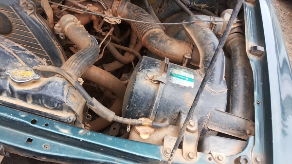 ***ขายแล้วครับขอบคุณ Truck2hand ขายกระบะแค็ปราคาเบาๆ ไมตี้เอ็กซ์ 2.5ปี35/92 เครื่องเดิมเกียร์เดิม เครื่องดี แรงดี ช่วงล่างคัสซีสวยเดิมไม่ปะไม่ดาม กระบะดี ปูเหล็กตีนเป็ดไม่มีผุ ยางเปลี่ยนมาใหม่ไม่นาน สวย4เส้น ฝาท้ายมีผุชายกับสีพองนิดหน่อย หน้า-หลังเดิมไม่เ