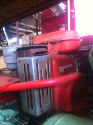 ขายรถตัดหญ้าเดินตามรุ่นใหญ่ ขายรถตัดหญ้าเดินตามรุ่นใหญ่