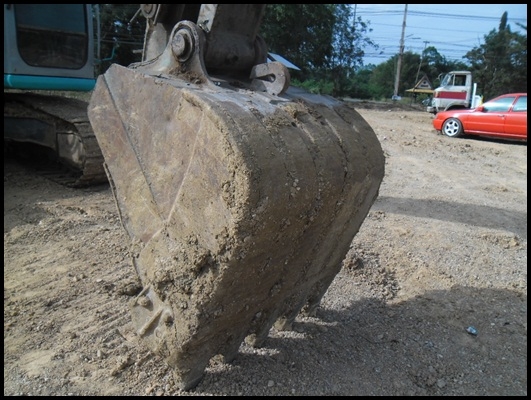 แมคโคร SK 200