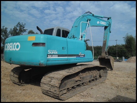 แมคโคร SK 200