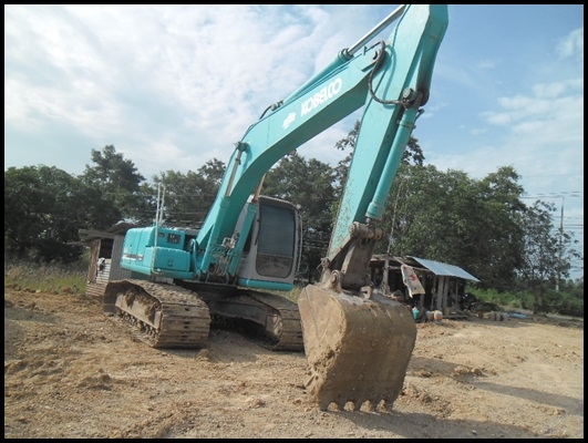 แมคโคร SK 200