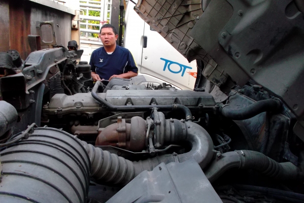 ขายด่วนรถ6ล้อHINOMAGAเครืองJO8Cยาว6.50เมตรยาง900 ขายด่วนรถ6ล้อHINOMAGAเครืองJO8Cยาว6.50เมตรยาง900