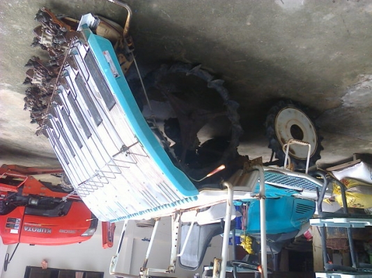 ขายด่วนรถดำนาคูโบต้า นั่งขับ 6 แถว