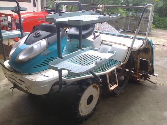 ขายด่วนรถดำนาคูโบต้า นั่งขับ 6 แถว