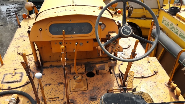 ขายรถบดถนน watanabe 11 ล้อ ตามสภาพครับอยากขายครับต่อราคามาเลยครับ