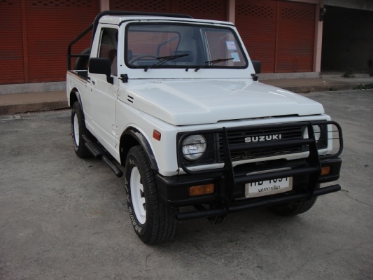 ขอบคุณทีมงาน Truck2Hand ครับ คาริเบี้ยน 4 x 4 ติดแก๊ส  ปี1990