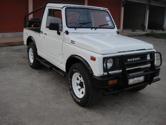 ขอบคุณทีมงาน Truck2Hand ครับ คาริเบี้ยน 4 x 4 ติดแก๊ส  ปี1990