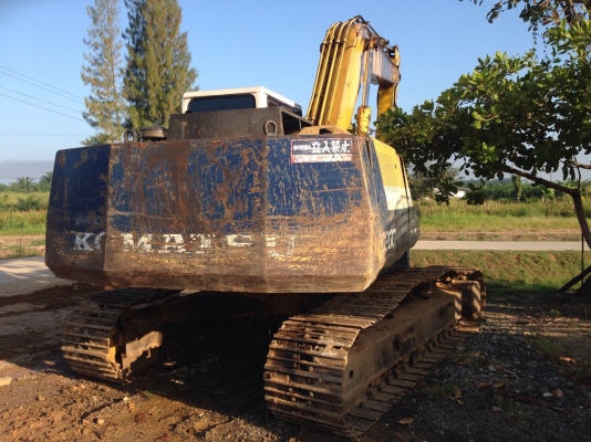 KOMATSU  PC200  รุ่น 5