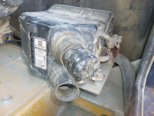 Komatsu WA100-1 SN: 33999 นำเข้าจากญี่ปุ่น ถึงไทยปลายเดือนธันวาคน นี้