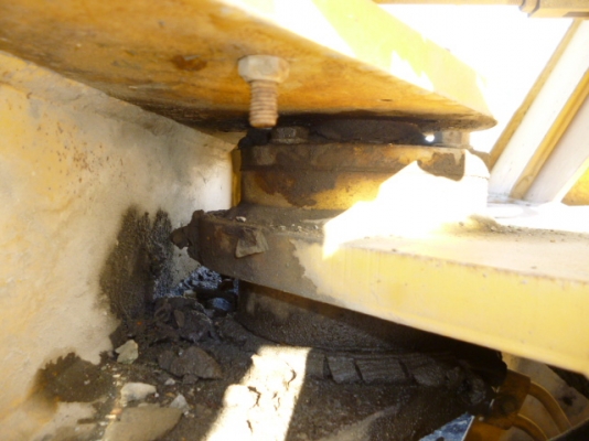 Komatsu WA100-1 SN: 33999 นำเข้าจากญี่ปุ่น ถึงไทยปลายเดือนธันวาคน นี้