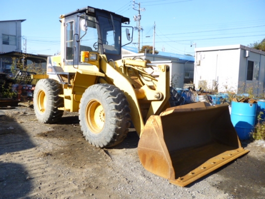 Komatsu WA100-1 SN: 33999 นำเข้าจากญี่ปุ่น ถึงไทยปลายเดือนธันวาคน นี้