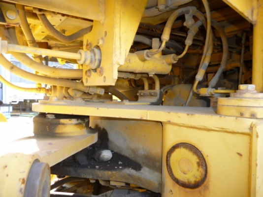 Komatsu WA100-1 SN: 33999 นำเข้าจากญี่ปุ่น ถึงไทยปลายเดือนธันวาคน นี้