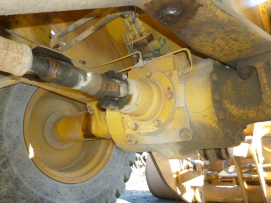 Komatsu WA100-1 SN: 33999 นำเข้าจากญี่ปุ่น ถึงไทยปลายเดือนธันวาคน นี้