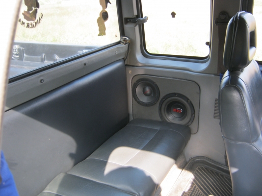 ขายรถพร้อมใช้เครื่องแดงมัน ขายรถพร้อมใช้เครื่องแดงมัน