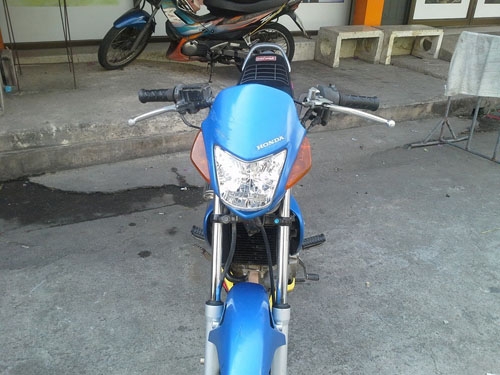 Sonic ปี 46 ล้อแม็ค รถบ้าน เอกสารครบ ขับกลับบ้านได้ชิลๆเลยจ้า