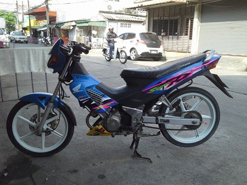 Sonic ปี 46 ล้อแม็ค รถบ้าน เอกสารครบ ขับกลับบ้านได้ชิลๆเลยจ้า