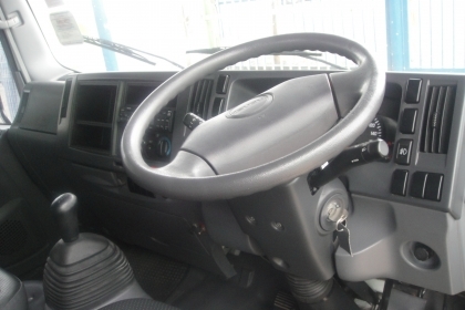 ISUZU NLR  ปี 2553 เครื่อง 130 แรง สภาพสวย พร้อมใช้งาน