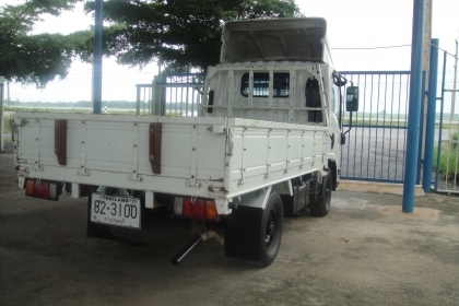 ISUZU NLR  ปี 2553 เครื่อง 130 แรง สภาพสวย พร้อมใช้งาน