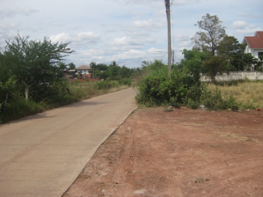 ขายที่ดินถมแล้ว 5 ไร่ บ้านวัวข้อง ติดถนนคอนกรีต อ.เมือง จ.อุดร