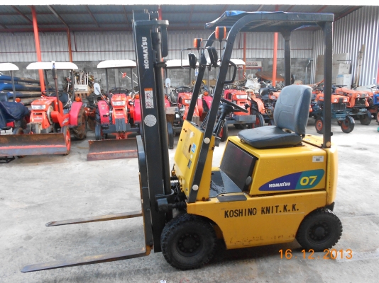 ขายถูก รถยกโฟล์คลิฟ 0.7 ตัน โคมัสสุเก่านอก พร้อมใช้งาน