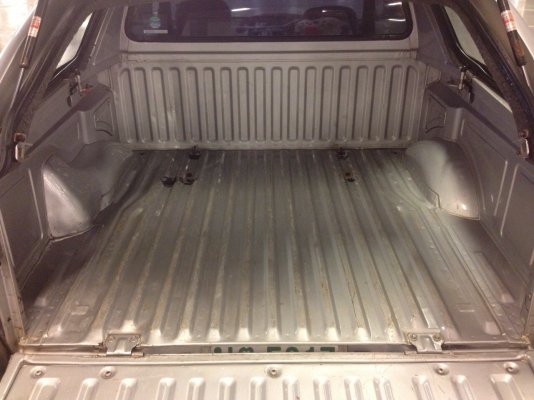 ขาย NISSAN NV WING ROAD สีบรอนเงิน ปี01 เครื่อง 1600 เกียร์AT