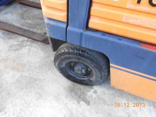 ขายถูก รถยกโฟล์คลิฟ 1.5 ตัน โตโยต้าเก่านอก พร้อมใช้งาน