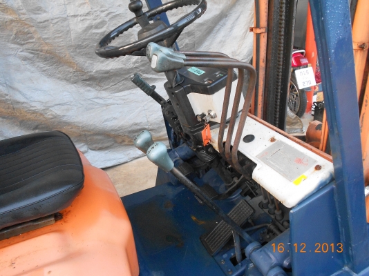 ขายถูก รถยกโฟล์คลิฟ 1.5 ตัน โตโยต้าเก่านอก งาหมุนได้ พร้อมใช้งาน