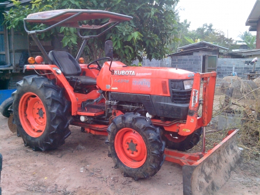 รถไถนา KUBOTA 4508 อุปกรณ์ 2 ชิ้น เล่มทะเบียน รถไถนา KUBOTA 4508 อุปกรณ์ 2 ชิ้น เล่มทะเบียน