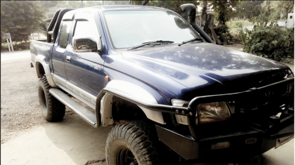 ขาย TOYOTA HILUX Tiger 4WD **มี clip ผจญภัยและสนามแข่ง***