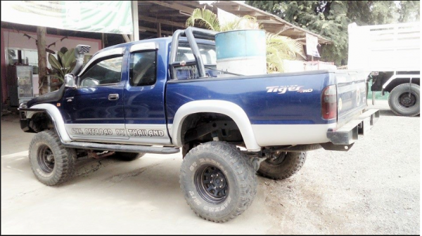 ขาย TOYOTA HILUX Tiger 4WD **มี clip ผจญภัยและสนามแข่ง***