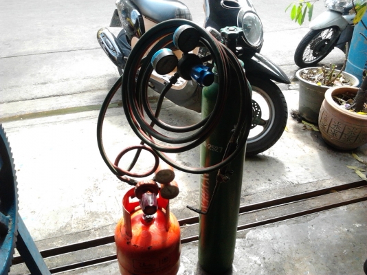 ขายชุดเชื่อมแก๊ส 2.200 บาท