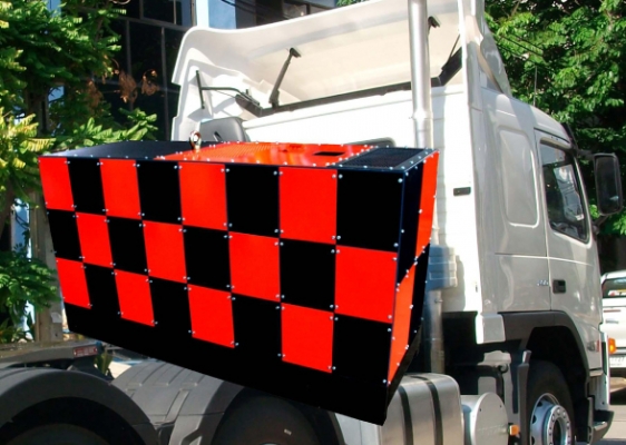 ขายเครื่องปั่นไฟมือ 1 ที่ใช้กับรถหัวลากที่ผลิตขึ้นมาโดยเฉพาะ สะดวกกว่า ประหยัดกว่า น้ำหนักเบากว่า สนใจติดต่อเจี๊ยบได้ที่เบอร์  092-2826317 ค่ะ