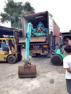 ขาย KOMATSU PC40-8 รถนอกนำเข้าเอง ยังไม่เคยออกงานเช่า สนใจสินค้าติดต่อ 081-839-1795 อรุณพัฒน์ ขาย KOMATSU PC40-8 รถนอกนำเข้าเอง ยังไม่เคยออกงานเช่า สนใจสินค้าติดต่อ 081-839-1795 อรุณพัฒน์