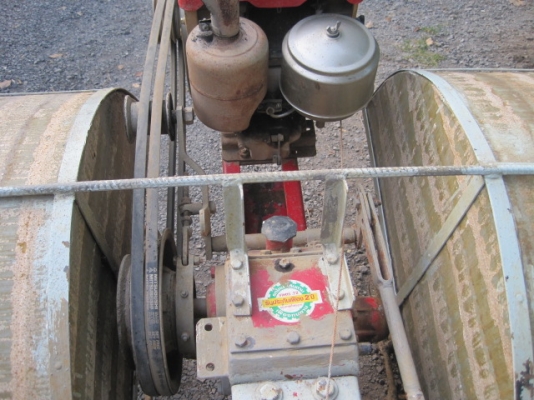 ขายเฉพาะโครงรถไถนาเดินตาม ยี้ห้อดาวบิน เดินหน้า2เกียร์ ถอยหลัง1เกียร์ (เครื่องไม่ขายครับ)