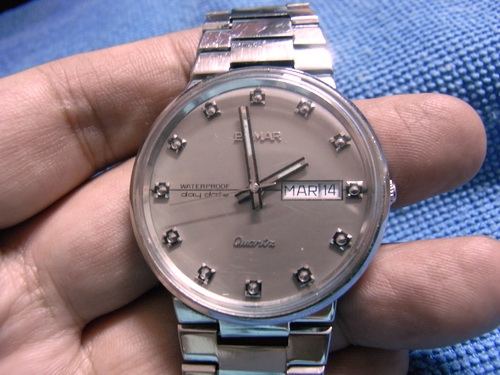 16ธ.ย.((น้าเล็ก)) นำเสนอนาฬิกา ข้อมือ หลายเรือน