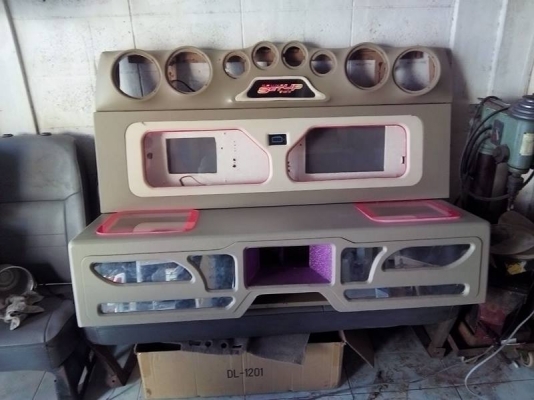 ขาย ตู้ลำโพง 10 นิ้ว TOYOTA VIGO CAB 3,000 บาท ขาย ตู้ลำโพง 10 นิ้ว TOYOTA VIGO CAB 3,000 บาท