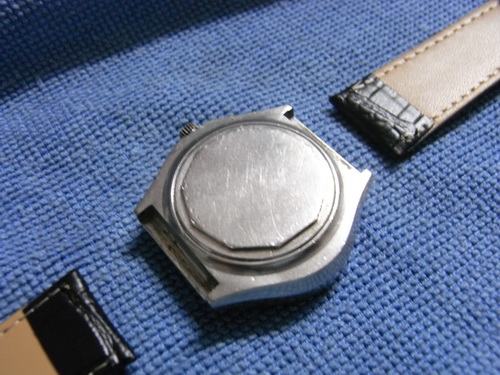 16ธ.ย.((น้าเล็ก)) นำเสนอนาฬิกา ข้อมือ หลายเรือน