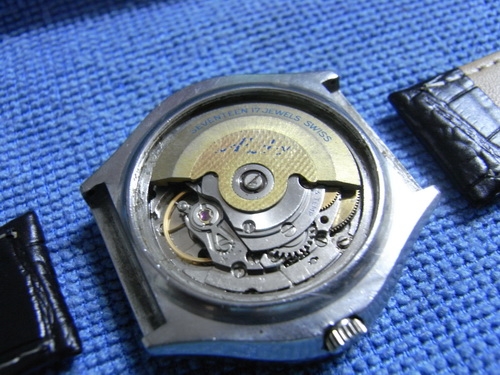 16ธ.ย.((น้าเล็ก)) นำเสนอนาฬิกา ข้อมือ หลายเรือน