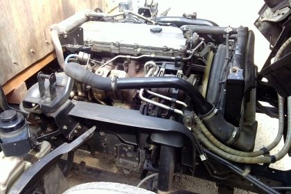 6 ล้อกลาง *EURO.2*  ISUZU NQR 175 แรงม้า *คอมมอนเรว* ยาว 5.50 ม. * รถสวยเดิม *รถห้างแท้*