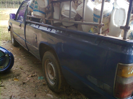 ขายมิตซู  L200 ไซโคลน   ไว้เข้าไร่  เข้าสวนสบายครับ