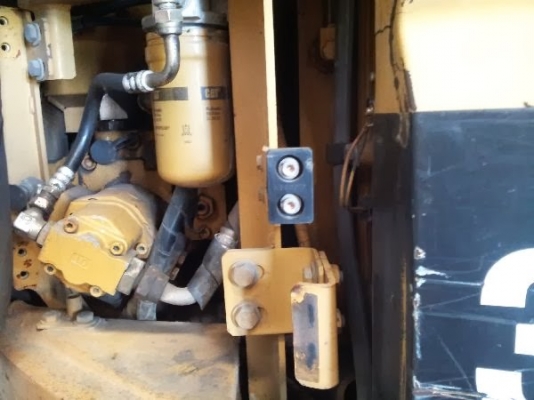 ขาย ! รถขุด นำเข้ามือสอง CATERPILLAR รุ่น 308BCR ปี 2000 /  5360ชม.