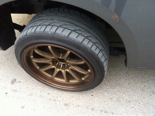 ขายล้อ ce28 พร้อมยาง ขอบ18 หน้า9.5 หลัง10.5.